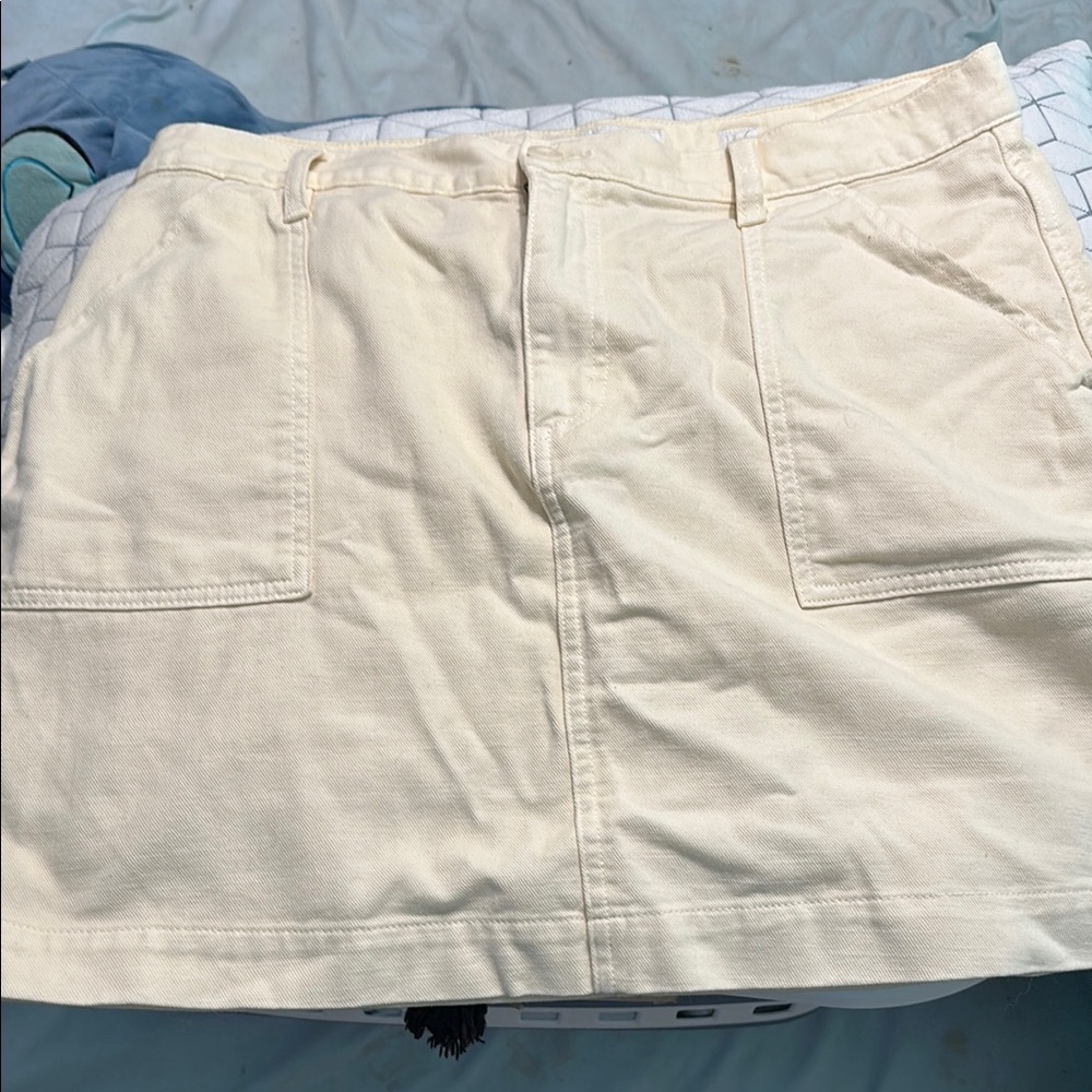 Cream Mini Skirt with Pockets